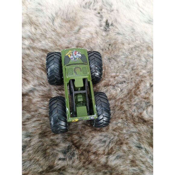 Hot Wheels Zombie Monster Truck Diecast 1:64 Scale Green With Graphics Durable - Picture 5 of 8